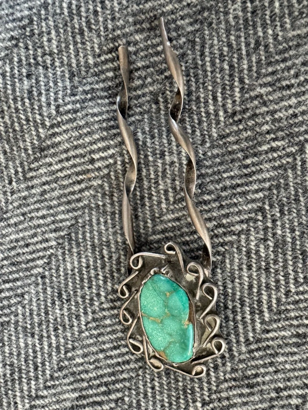 VINTAGE STERLING SILVER AND TURQUOISE HAIR PIN